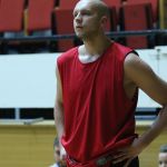 Trening koszykarzy Stomilu Olsztyn w Hali Urania