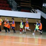 Młodzi piłkarze OKS Stomil trenują na Uranii