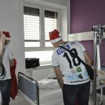 Piłkarze Stomilu Olsztyn w szpitalu dziecięcym