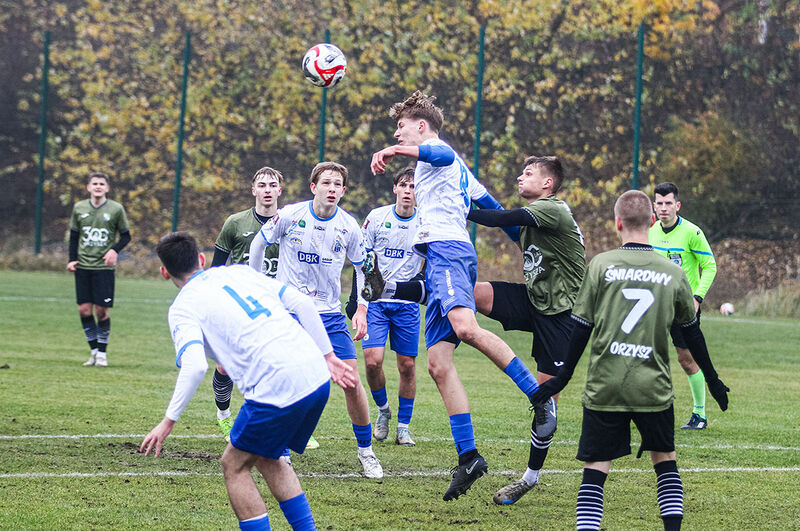 Rezerwy Stomilu w połowie stawki po rundzie jesiennej