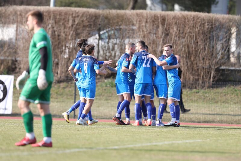 Stomil wysoko wygrał w Giżycku!