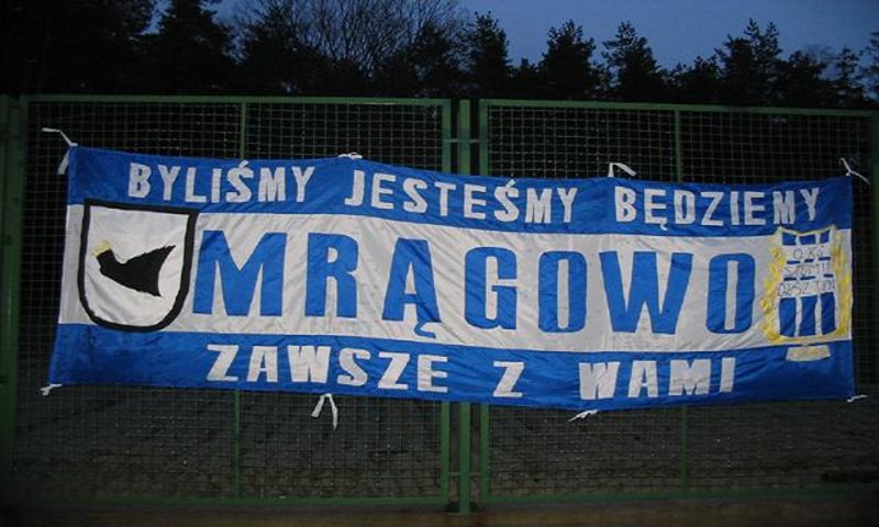Flaga Stomil Olsztyn FC Mrągowo, fot. stomil.olsztyn.pl