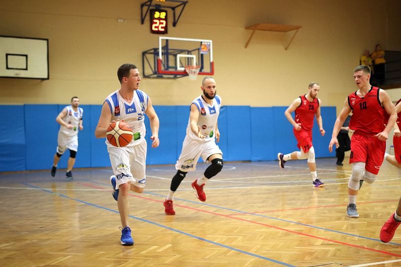Koszykarze Stomilu Olsztyn zagrają przed własną publicznością, fot. Emil Marecki