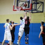 Koszykarze Stomilu przegrali z BAT-em Sierakowice