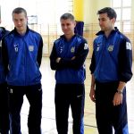 Piłkarze Stomilu Olsztyn odwiedzili dzieci w SP 7 w Olsztynie