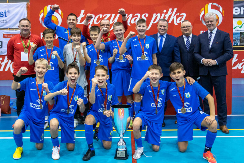Stomil Olsztyn mistrzem Polski w futsalu U-13. Fot. Śląski Związek Piłki Nożnej