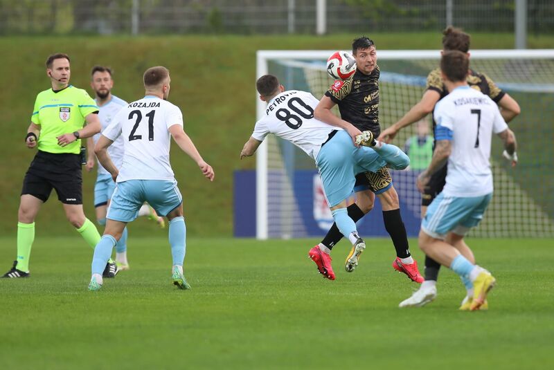 Piłkarze Stomilu Olsztyn przegrali 0:2 z Kotwicą Kołobrzeg. Fot. Łukasz Kozłowski