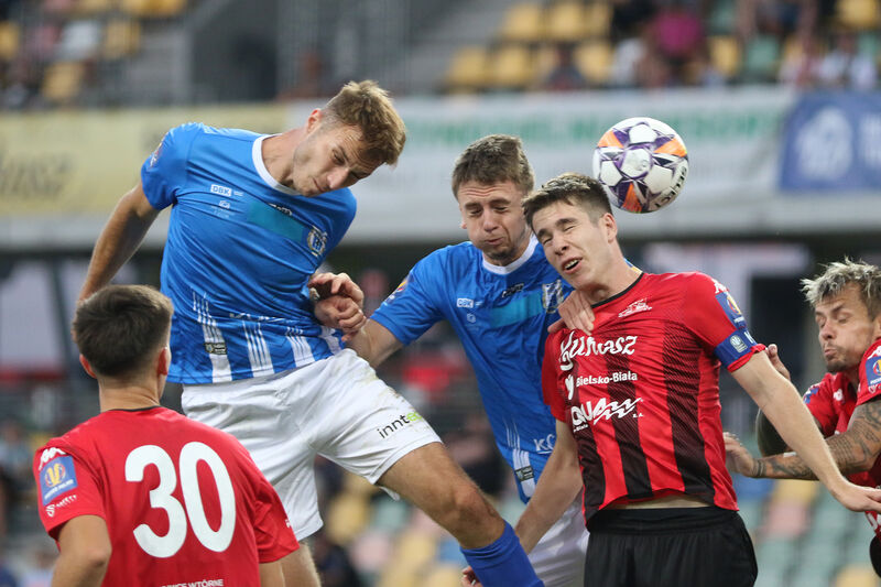 Stomil Olsztyn przegrał 0:2 z Podbeskidziem Bielsko-Biała. Fot. Paweł Piekutowski