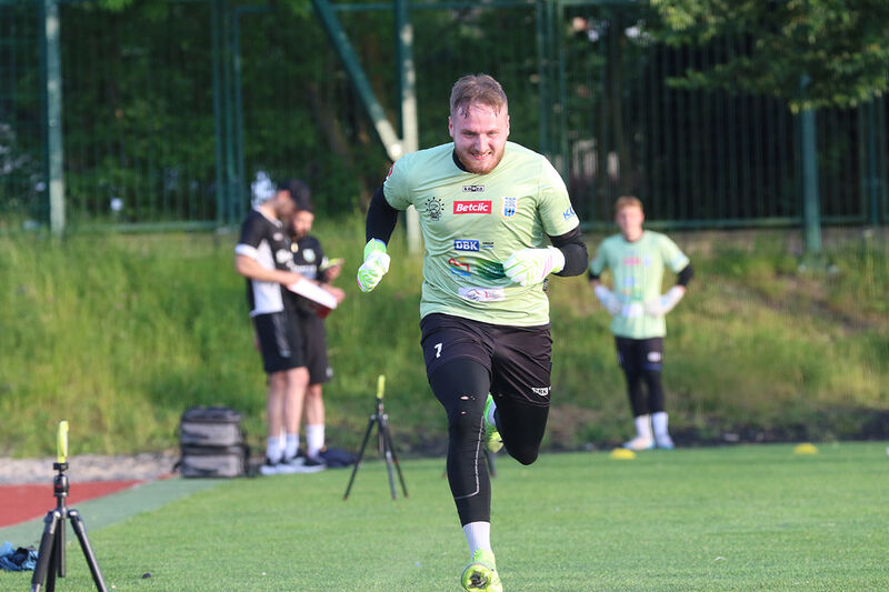 Bartosz Stankiewicz podczas meczu dla testowanych zawodników. Fot. Emil Marecki