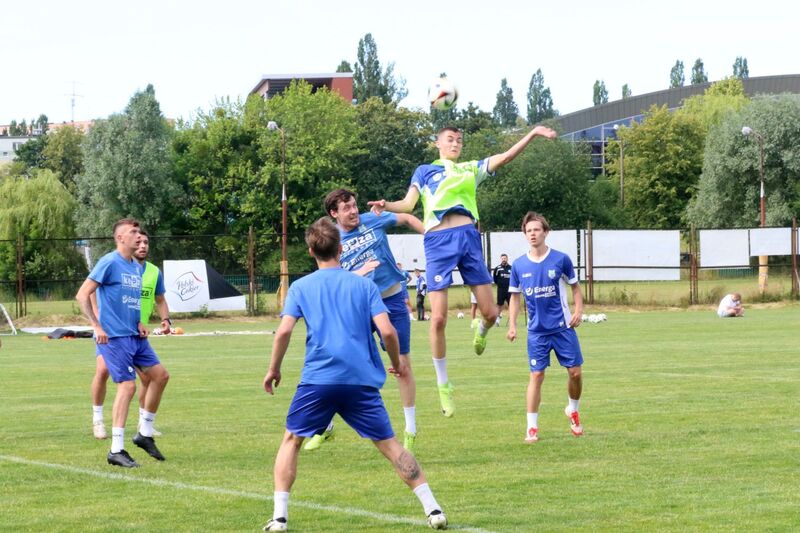 Gra kontrola piłkarzy Stomilu Olsztyn. Fot. Emil Marecki