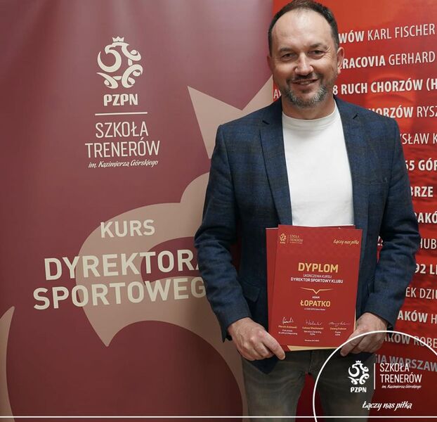 Adam Łopatko ukończył kurs dyrektora sportowego