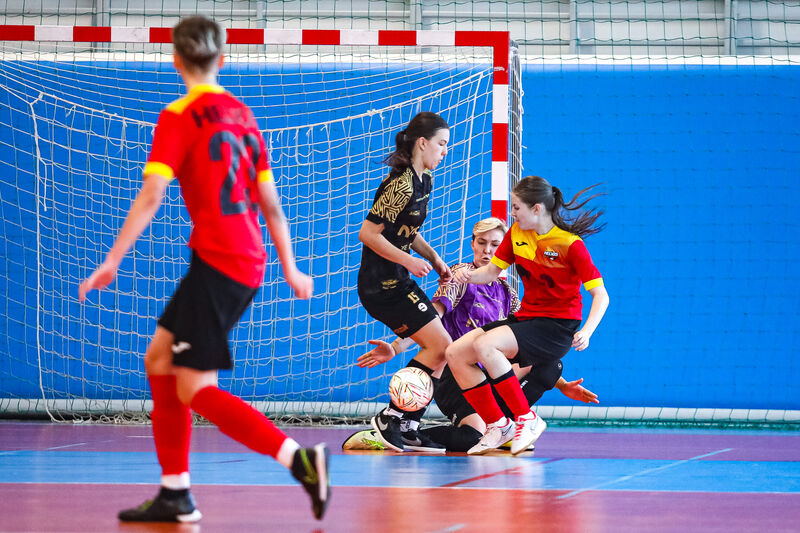 Futsal kobiet: Porażka Stomilu w Warszawie