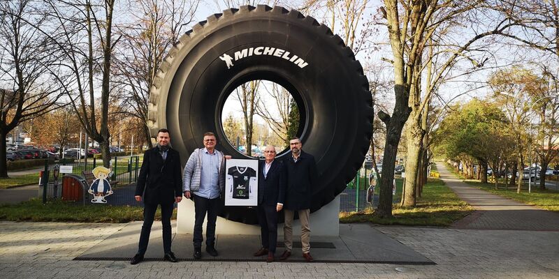 Michelin zostaje z Akademią Stomilu