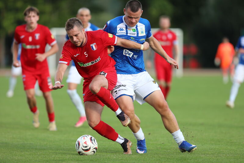 Statystyki z meczu Polonia Pasłęk - Stomil Olsztyn 0:4