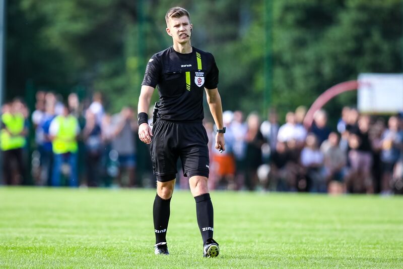 Miłosz Karbowski arbitrem meczu Sokół Ostróda - Stomil Olsztyn