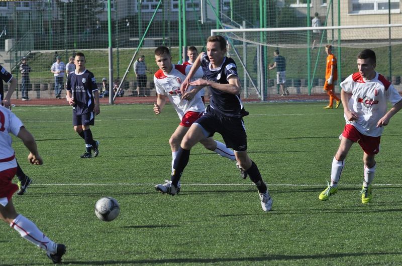 Junuiorzy młodsi przegrali 0:6, fot. Emil Marecki