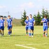 Stomil patrzy tylko w górę, a nad Kłobukiem widać czarną chmurę